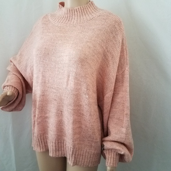 Gianni Bini Sweaters - New Gianni Bini sweater